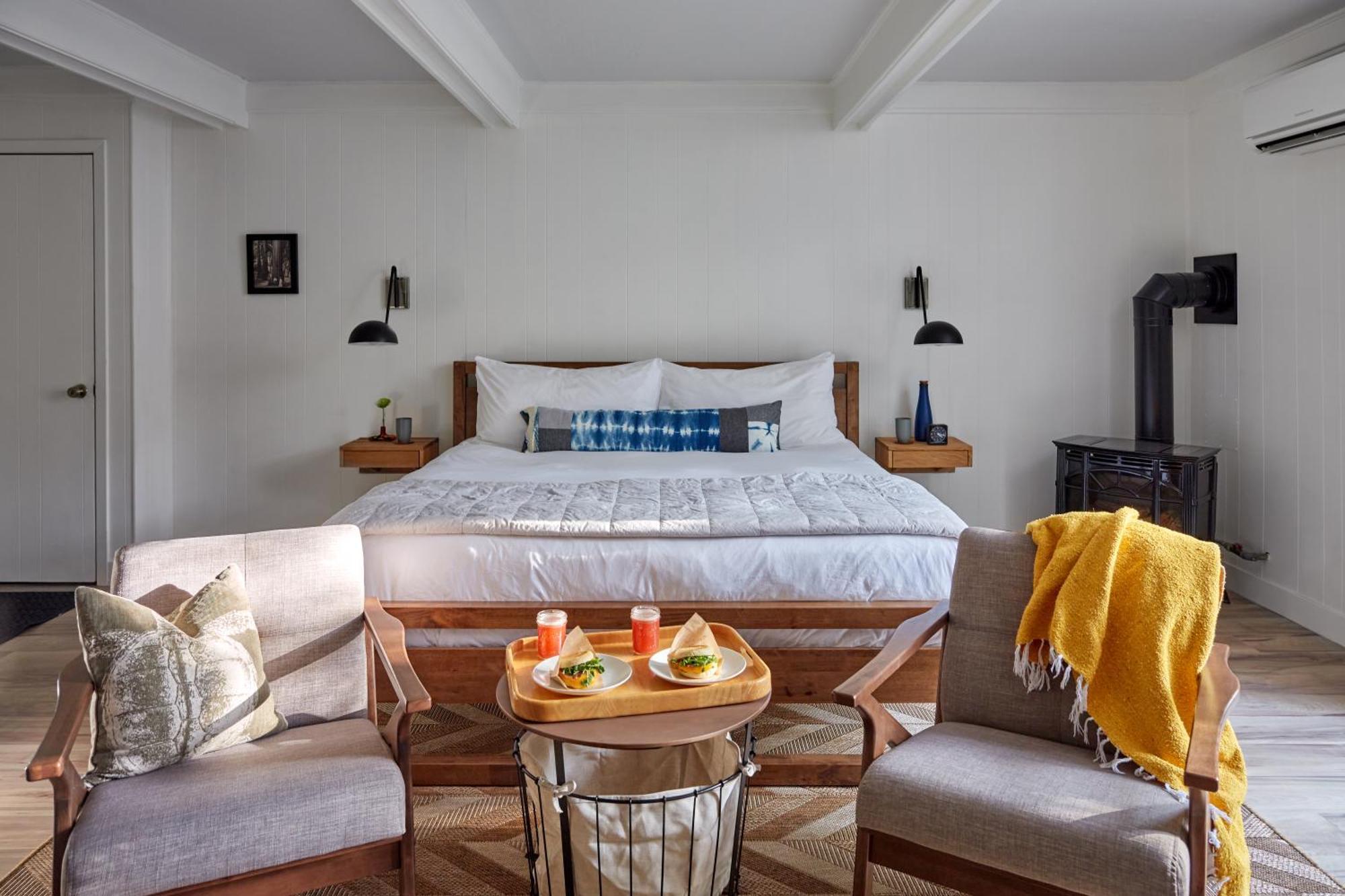Mine And Farm, The Inn At Guerneville, Ca Стая снимка
