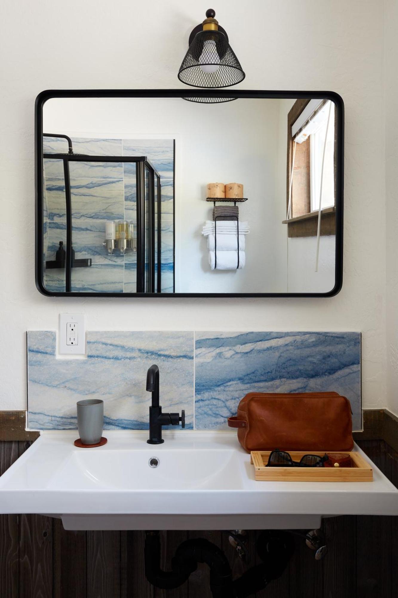 Mine And Farm, The Inn At Guerneville, Ca Стая снимка